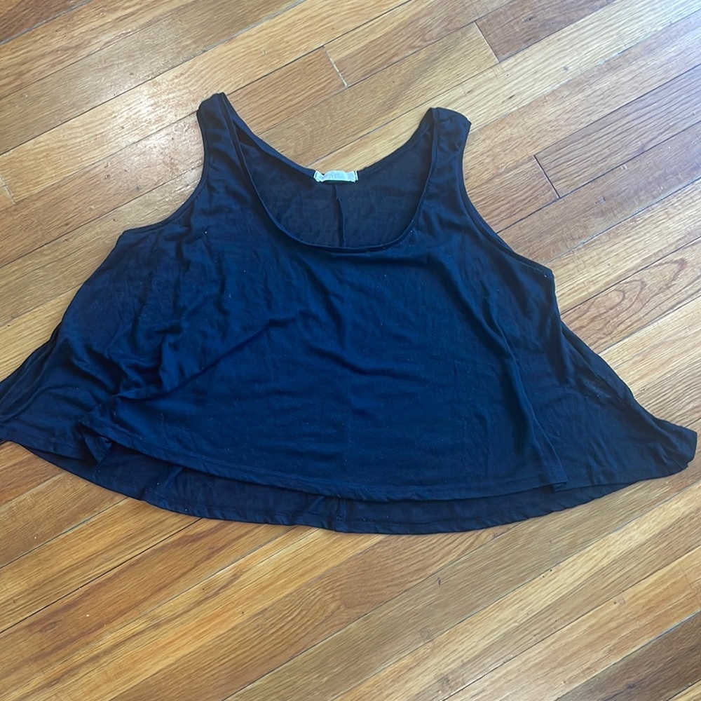 Black swing tank